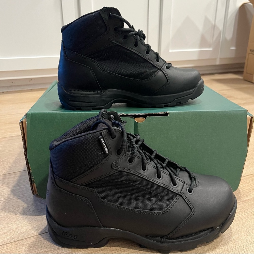NEW IN BOX Danner Women’s Striker Torrent 45 GTX Goretex Boot Size 8